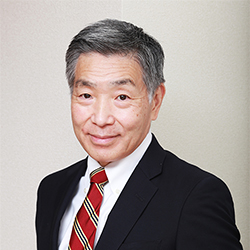 小出 宗昭氏