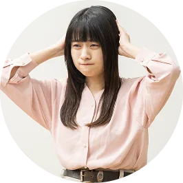 悩んでいる女性