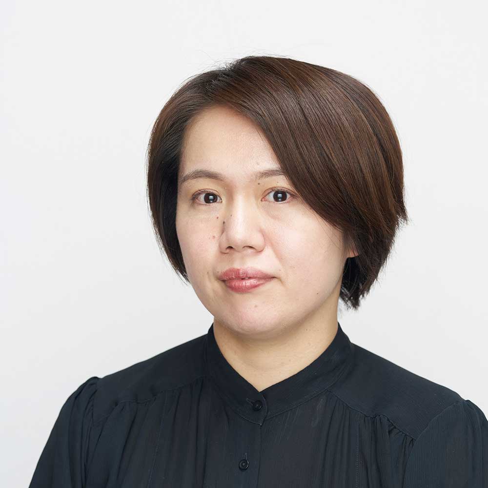 担当者の顔写真