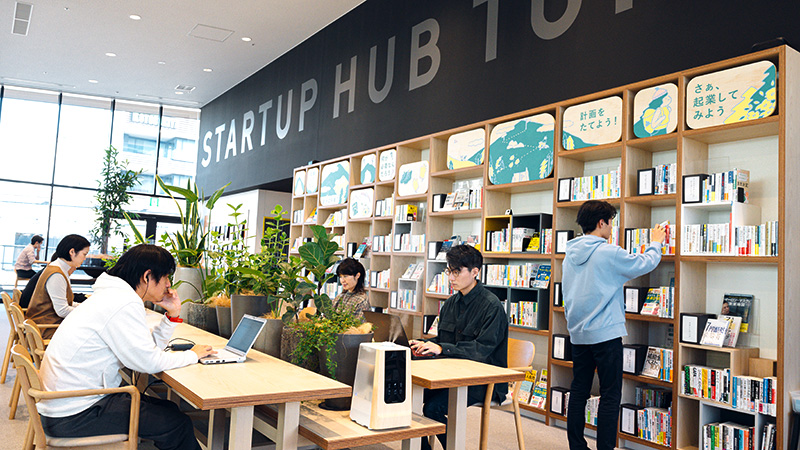 ラウンジの様子